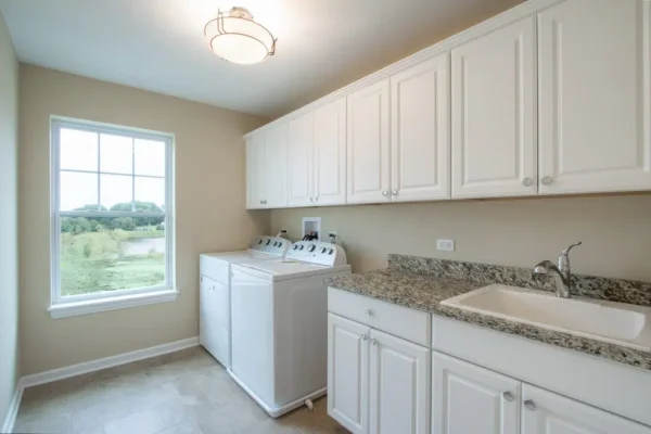 131 Roman Lane 6